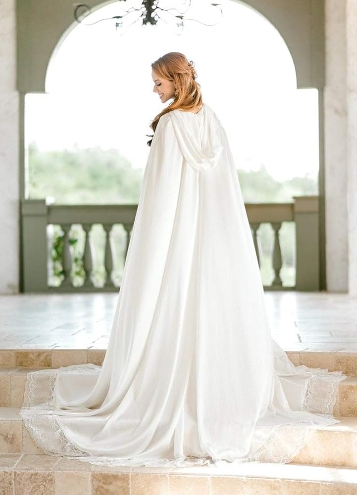 شنل عروس (Bridal Cape)