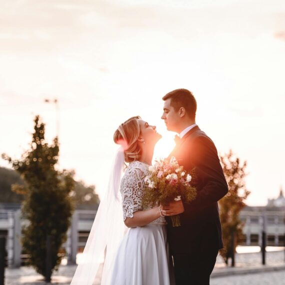 معرفی 12 آتلیه عکاسی عروس حرفه‌ای در تهران