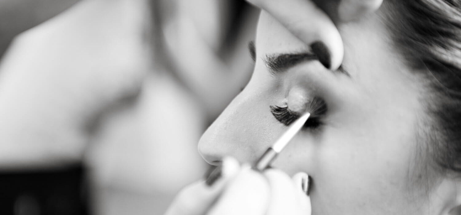 راهنمای کامل آرایش و زیبایی عروس: از انتخاب مدل مو و میکاپ تا مراقبت‌های پوستی