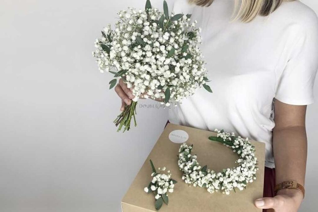 تاج گل عروس