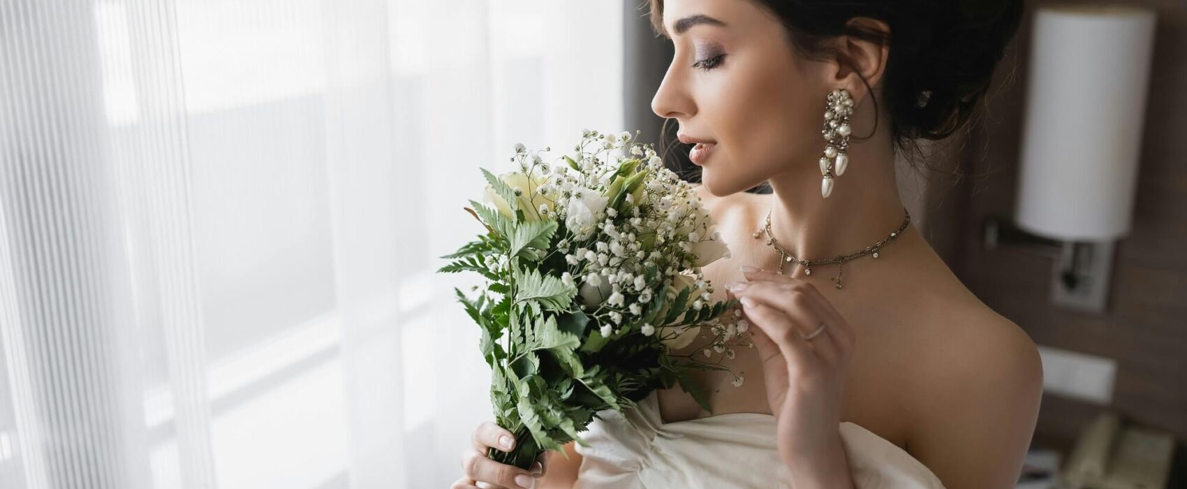 راهنمای کامل میکاپ لایت و اروپایی برای مراسم عقد، عروسی و فرمالیته