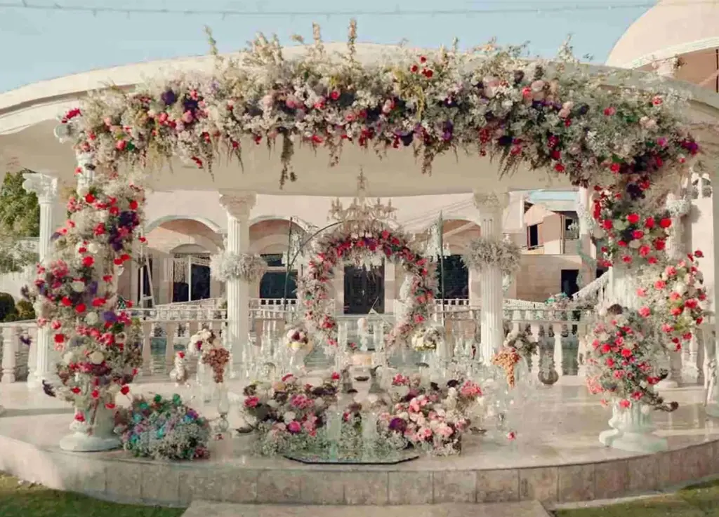 ترکیب گلهای فصلی برای گلآرایی عروسی