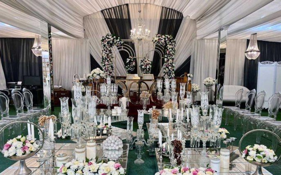 روف گاردن ایساتیس پالاس