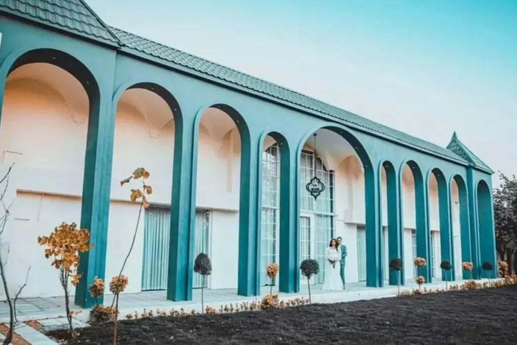 باغ عمارت الیزا