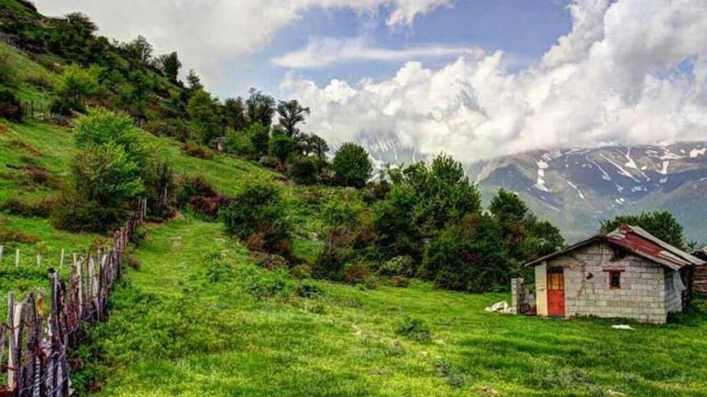 روستای مازیچال (کلاردشت)
